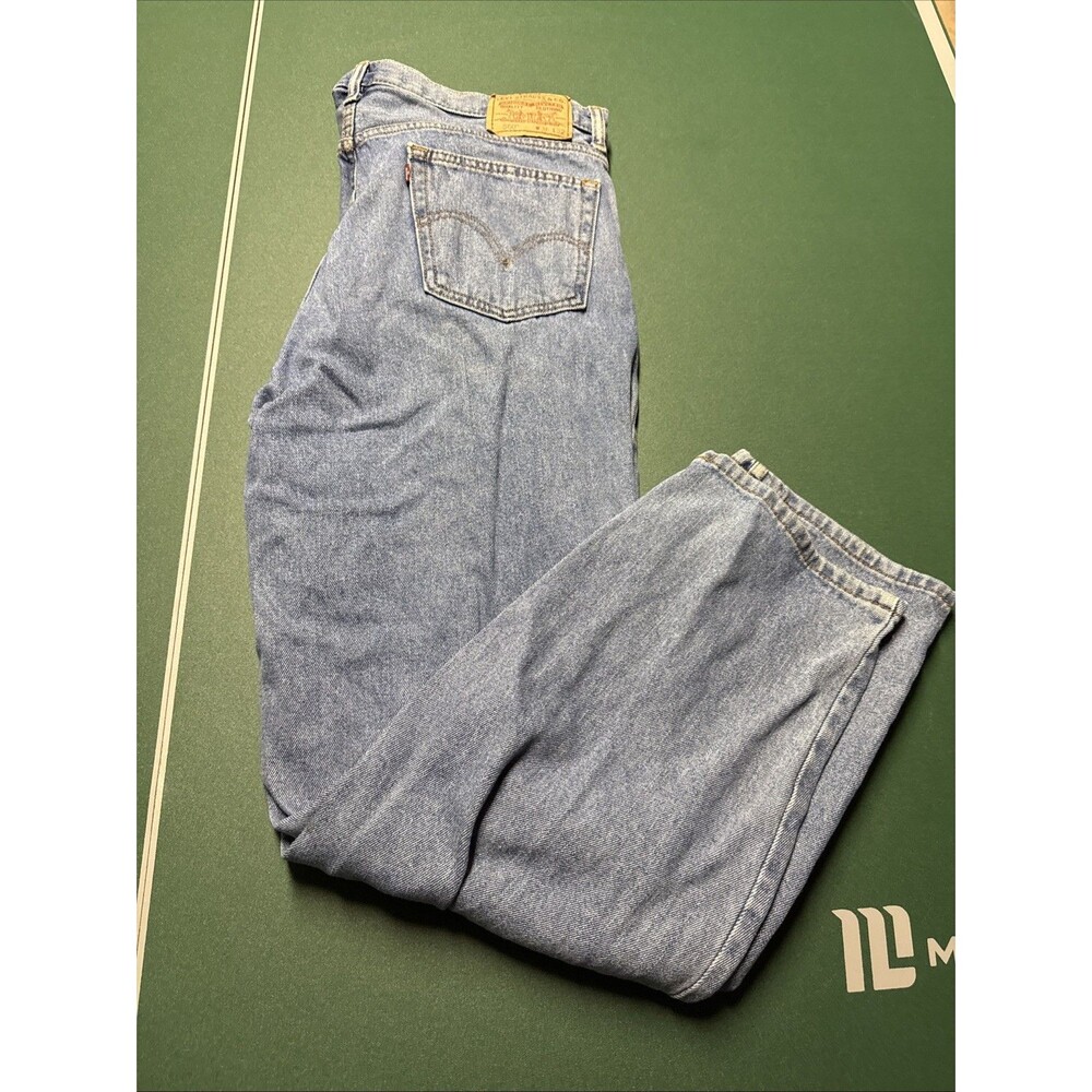 Vintage 90s Y2K Levi’s 560 Jeans Men’s 36x32 Light Wash Baggy Tapered
